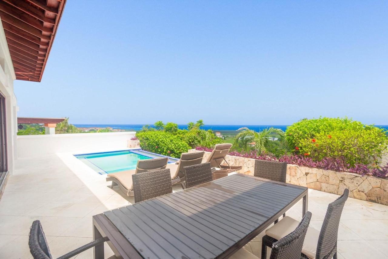 Pristine Bay Villa 1304 With Large Pool - 3 Bedroom Condo French Harbour Экстерьер фото